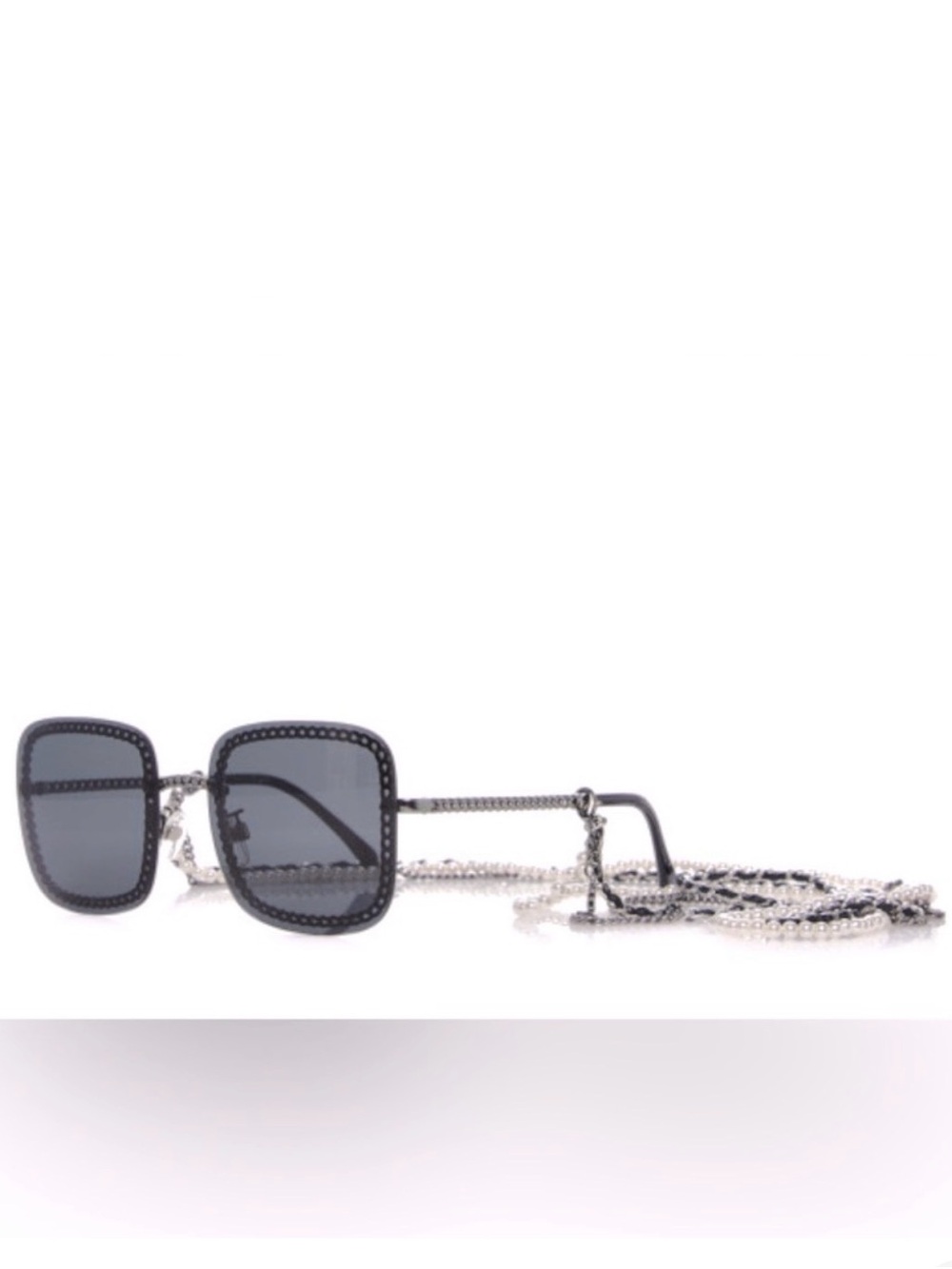 CHANEL Black Sunglasses with Pearl and Silver Chain